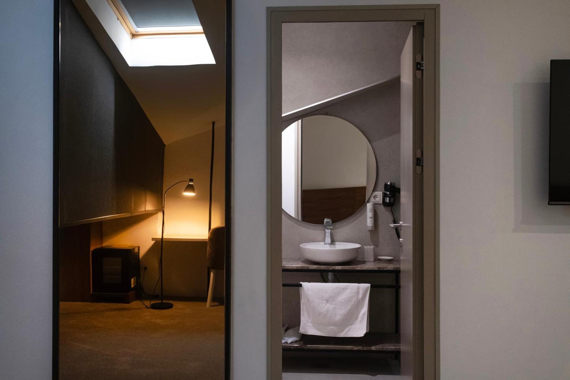 Nam Hotel Prizren Eksteriør bilde
